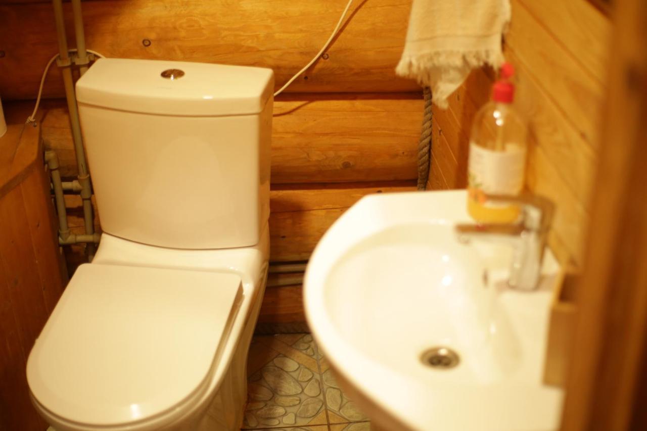 Pirts Maja Ramatas Villa Skulte  Buitenkant foto